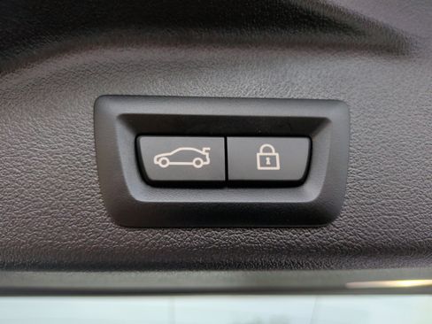 Certified 2023 BMW X5 xDrive40i w/ M Sport Package image 41