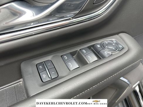 Used 2024 Chevrolet Tahoe Premier w/ Premium Package 2 image 9