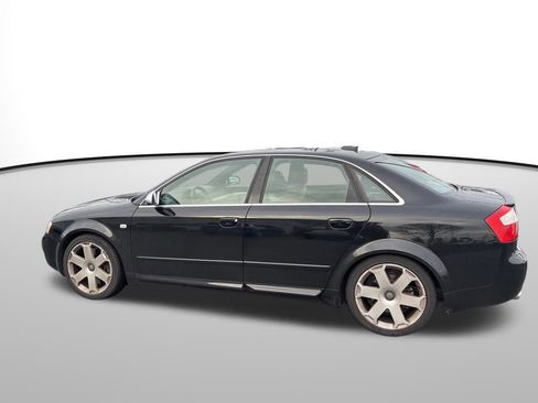 Used 2005 Audi S4 Sedan image 2