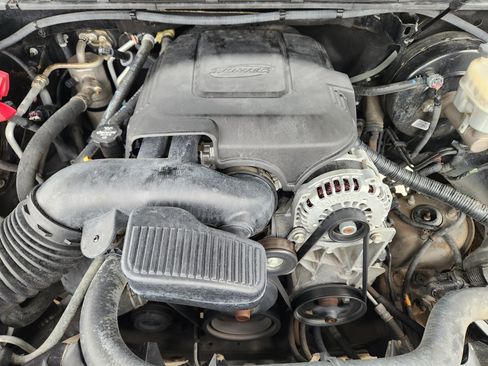 Used 2014 GMC Yukon SLT w/ Texas Edition image 30