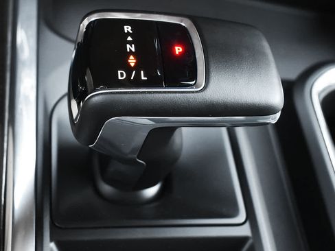 Used 2026 Chevrolet Silverado 1500 LT Trail Boss w/ LT Trail Boss Premium Package AWD/4WD image 20