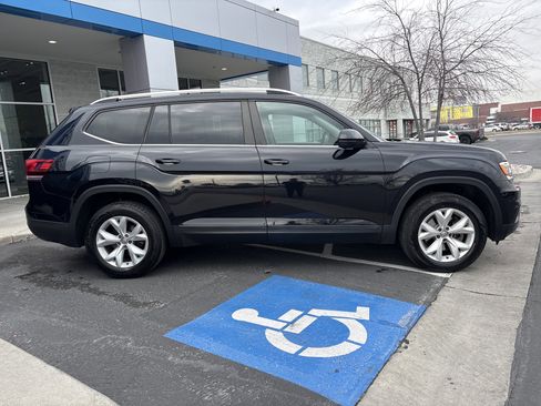 Used 2018 Volkswagen Atlas S image 6