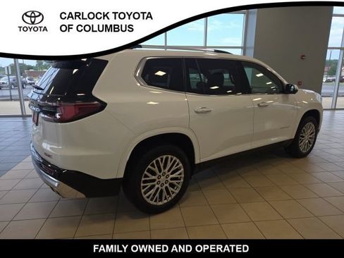 Used 2025 GMC Acadia Denali w/ LPO, All-Weather Package AWD/4WD image 8