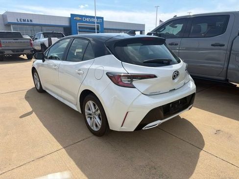 Used 2020 Toyota Corolla SE FWD image 4