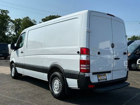 Used 2014 Mercedes-Benz Sprinter 2500 image 3