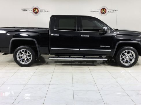 Used 2018 GMC Sierra 1500 SLT w/ SLT Premium Package image 2