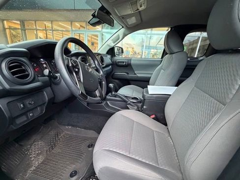 Used 2022 Toyota Tacoma SR RWD image 16