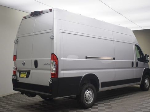 New 2026 RAM ProMaster 3500 w/ Convenience Group FWD image 6