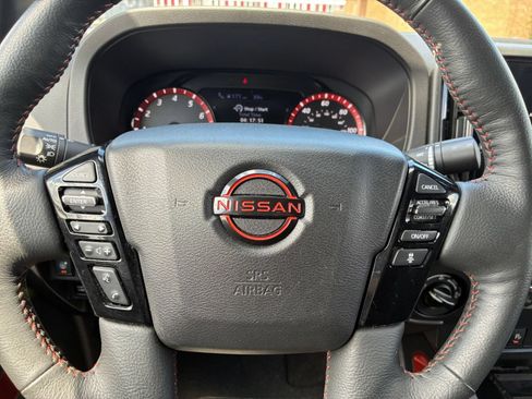 Used 2026 Nissan Frontier PRO-4X AWD/4WD image 23