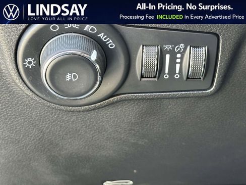 Used 2022 Jeep Compass Latitude w/ Convenience Group image 24