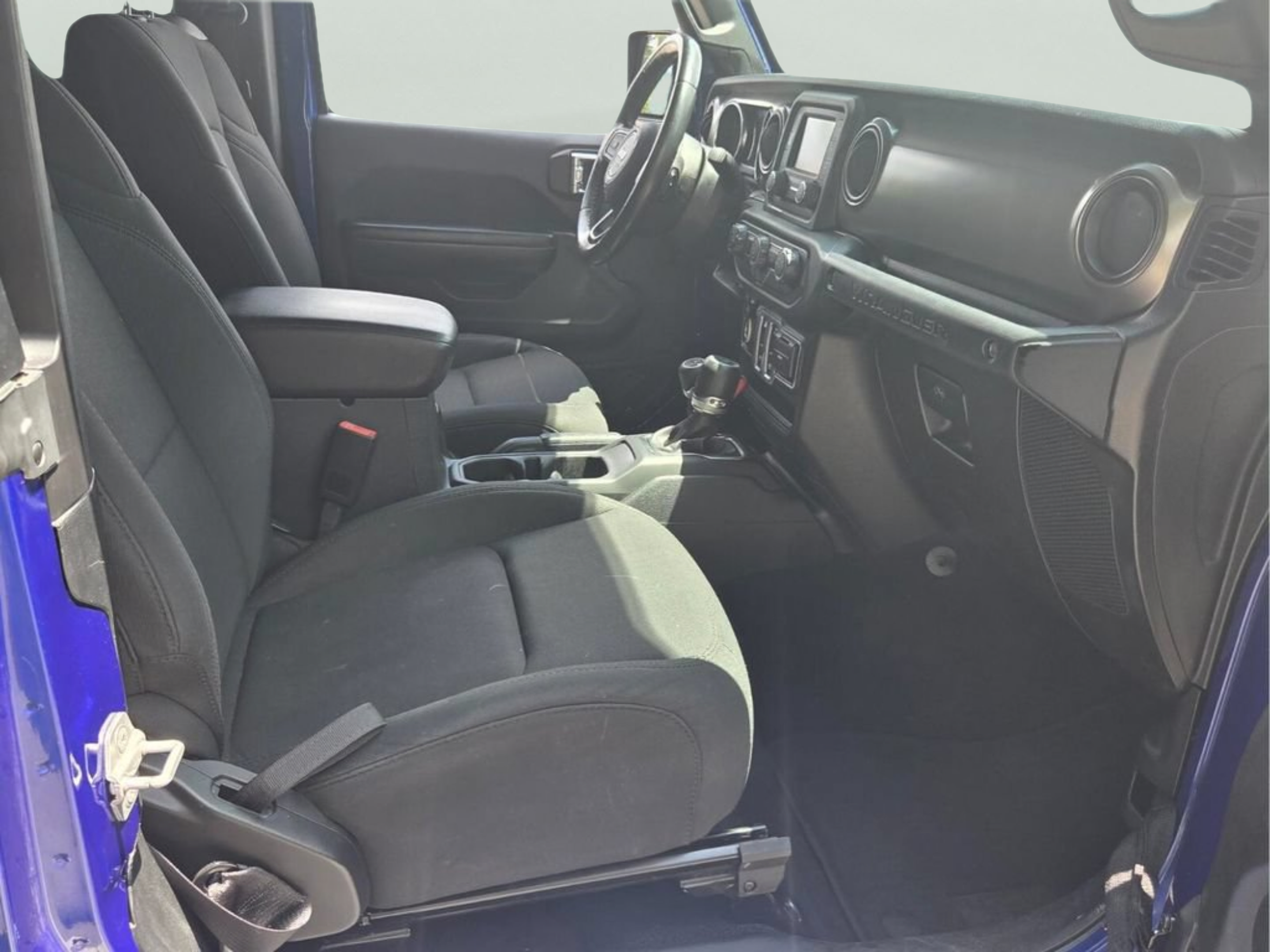 Used 2019 Jeep Wrangler Sport AWD/4WD image 14