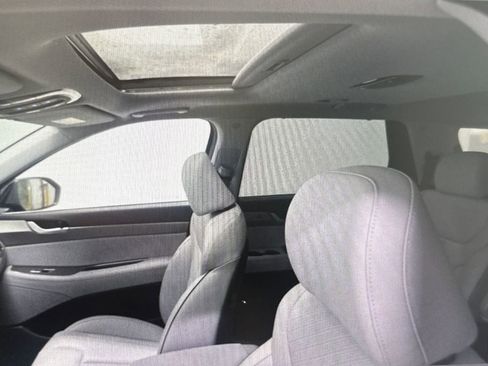 Used 2024 Hyundai Palisade SEL w/ Premium Package AWD/4WD image 7