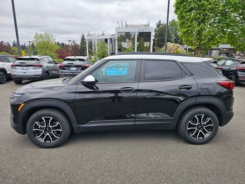 New 2025 Chevrolet TrailBlazer ACTIV w/ Convenience Package FWD image 8
