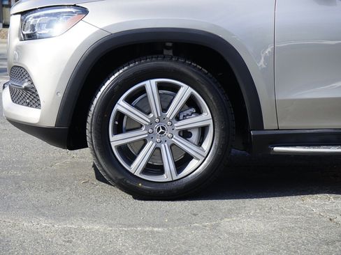 Used 2020 Mercedes-Benz GLS 450 4MATIC image 12