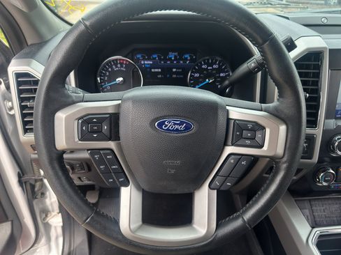 Used 2020 Ford F250 Lariat w/ Lariat Ultimate Package AWD/4WD image 22