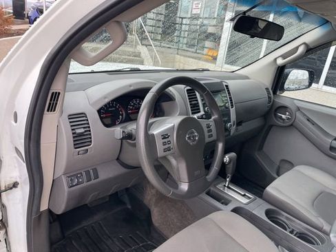 Used 2014 Nissan Xterra S image 8