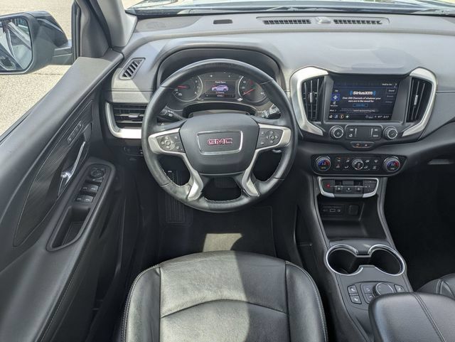 Used 2024 GMC Terrain SLT FWD image 30