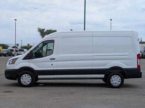 Used 2025 Ford Transit 250 148 Medium Roof w/ Load Area Protection Package RWD image 4