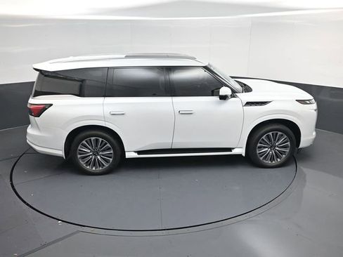 New 2026 INFINITI QX80 Luxe image 43