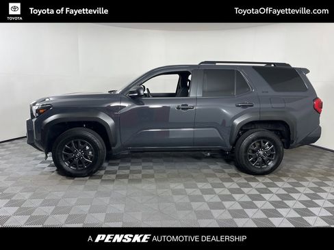 Certified 2025 Toyota 4Runner SR5 AWD/4WD image 2