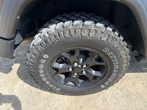 Used 2023 Jeep Wrangler Sport AWD/4WD image 8