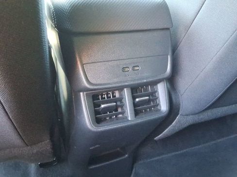 Certified 2025 Chevrolet Equinox LT image 19