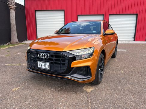 Used 2019 Audi Q8 Premium Plus w/ Premium Plus AWD/4WD image 3