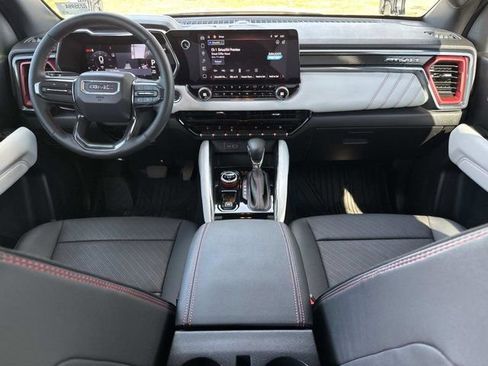 Used 2024 GMC Canyon AT4X w/ AT4X AEV Edition AWD/4WD image 4