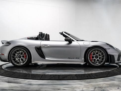 Used 2024 Porsche 718 Boxster Spyder RS image 23