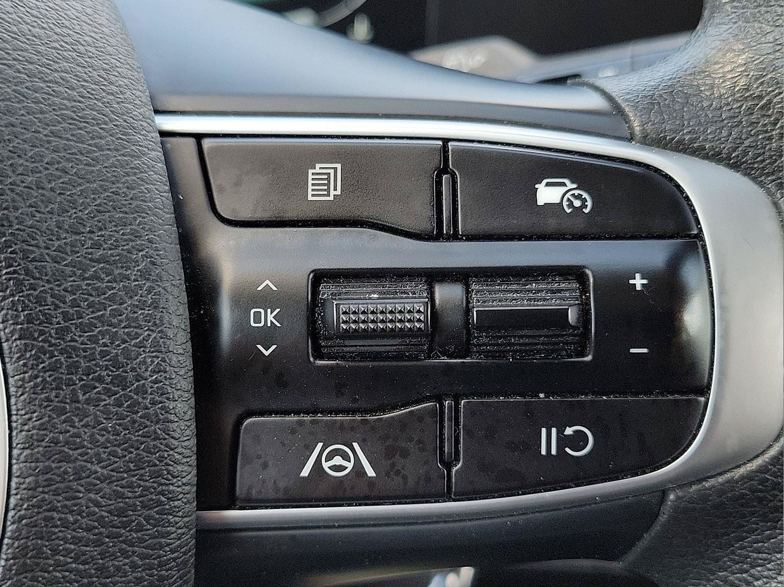 Used 2023 Kia Sportage LX FWD image 17