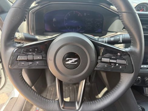 Used 2024 Nissan Z Sport w/ Floor Mat Package RWD image 21