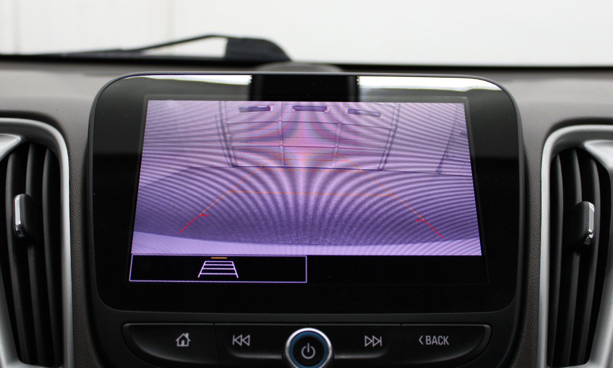 Used 2022 Chevrolet Malibu LS FWD image 13