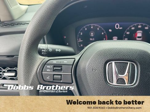 Used 2024 Honda Accord EX image 19