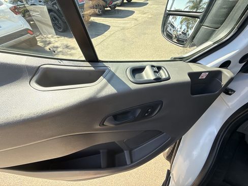 Used 2020 Ford Transit 150 XL image 20