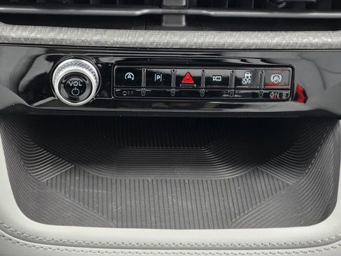 New 2026 Ford Explorer Platinum w/ LUX Leather Package image 22