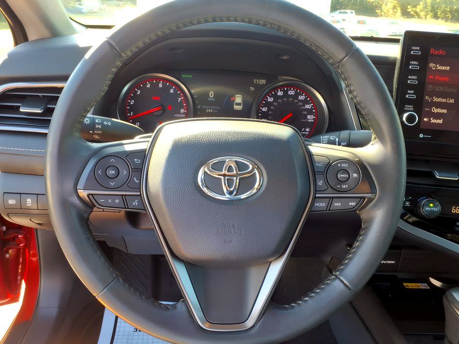 Used 2023 Toyota Camry XSE FWD image 24