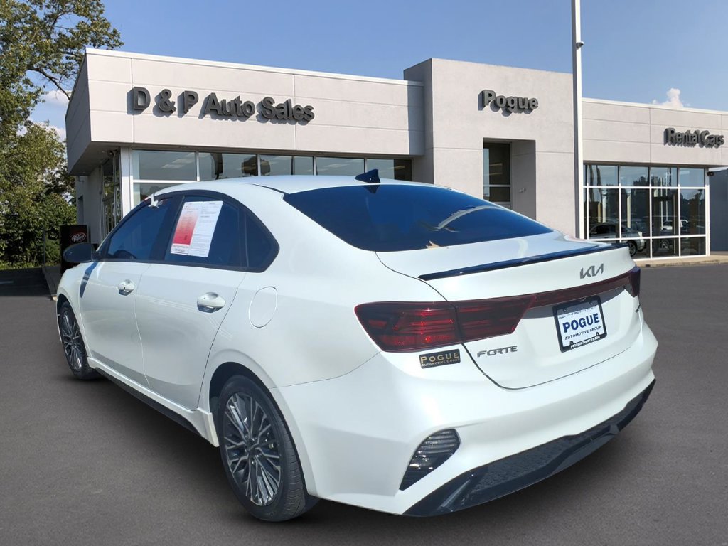 Used 2022 Kia Forte GT-Line FWD image 3