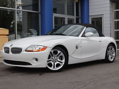 Used 2003 BMW Z4 3.0i RWD image 1