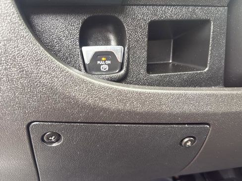Used 2024 RAM ProMaster 2500 w/ Quick Order Package 22G SLT FWD image 31