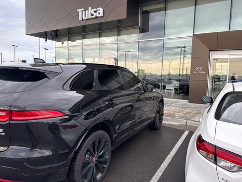 Used 2020 Jaguar F-PACE S AWD/4WD image 4