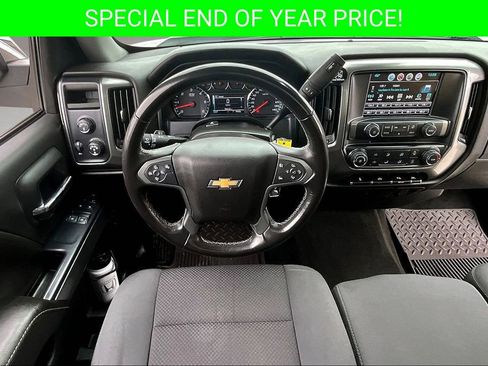 Used 2018 Chevrolet Silverado 1500 LT w/ LT Convenience Package image 9