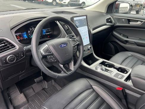 Certified 2024 Ford Edge SEL w/ Convenience Package image 32