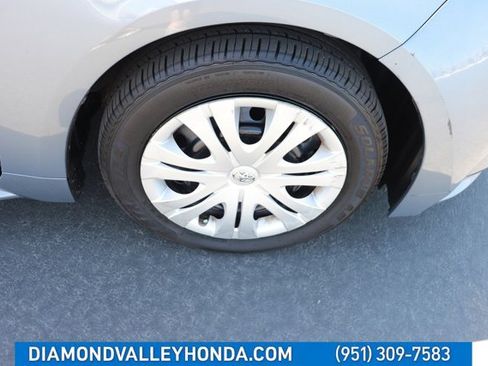 Used 2024 Toyota Corolla LE FWD image 27