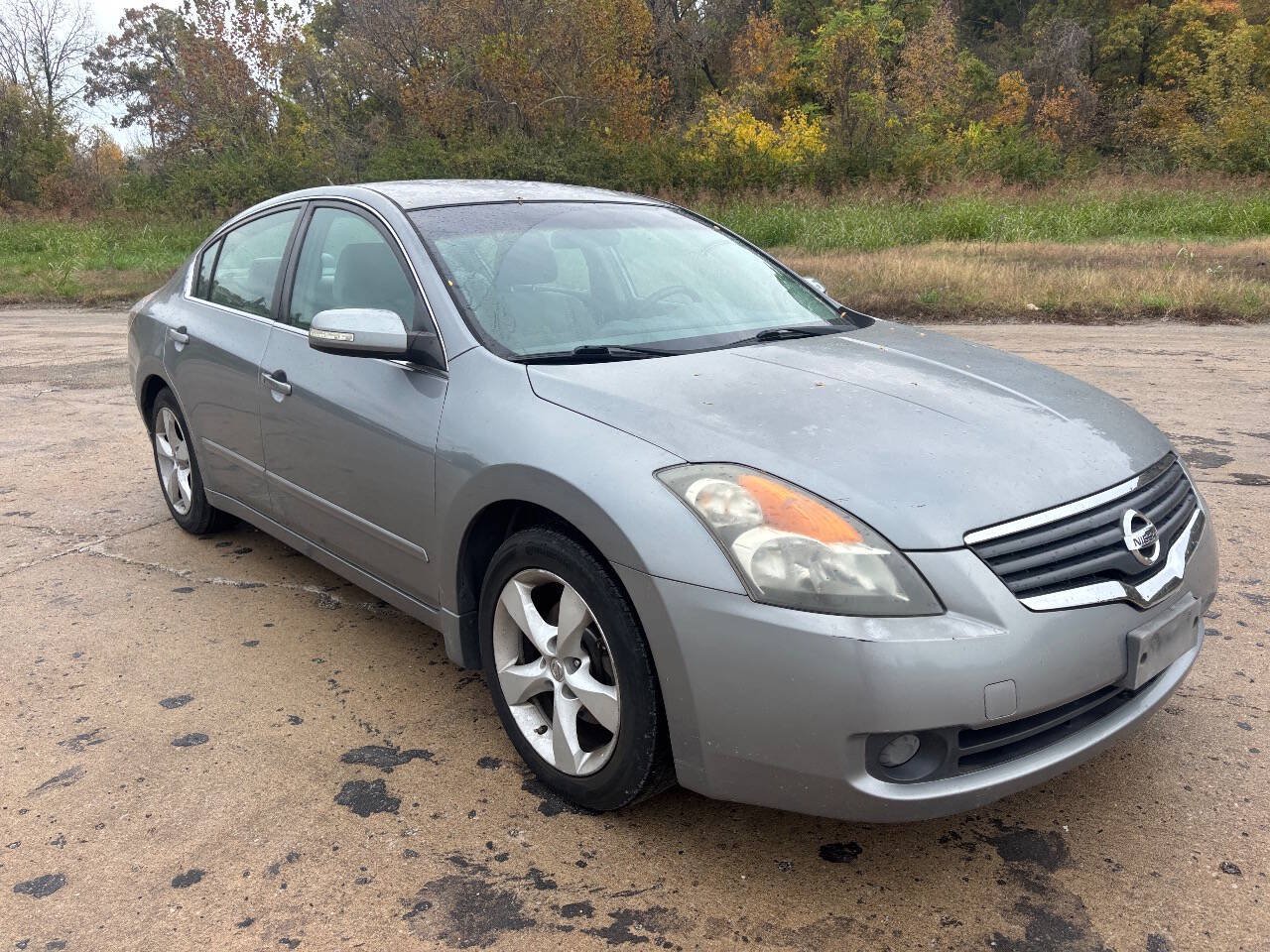 Used 2007 Nissan Altima 3.5 SE FWD image 5