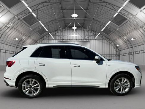Used 2025 Audi Q3 2.0T Premium AWD/4WD image 4