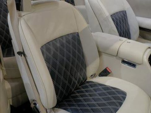 Used 2008 Rolls-Royce Phantom Drophead Coupe RWD image 25