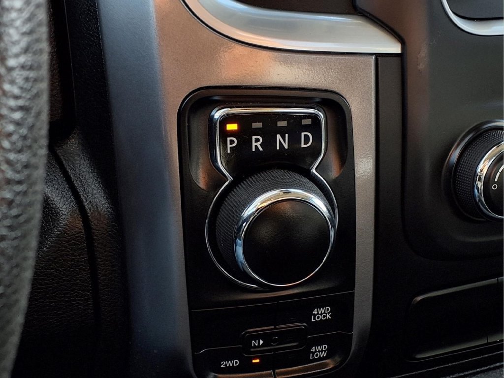 Used 2024 RAM 1500 Classic SLT AWD/4WD image 18