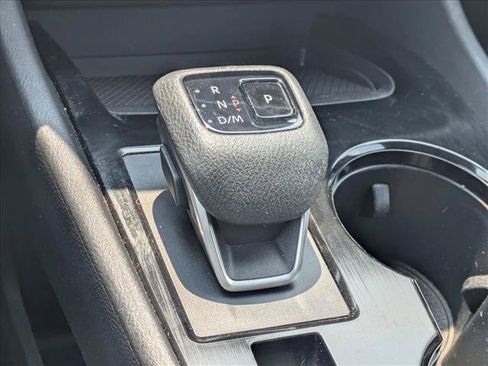 Used 2023 Nissan Rogue SV AWD/4WD image 12