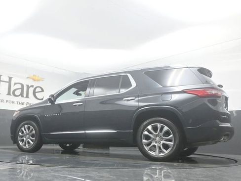 Used 2021 Chevrolet Traverse Premier w/ LPO, Floor Liner Package AWD/4WD image 62