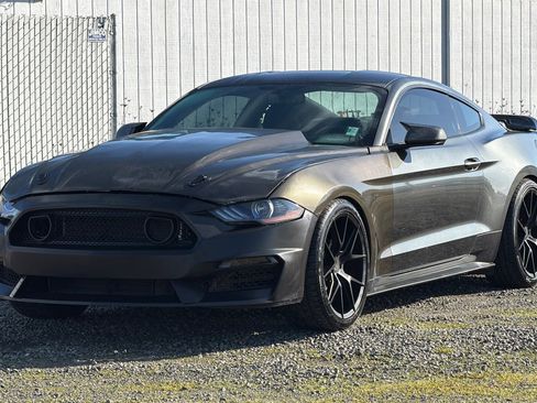 Used 2019 Ford Mustang Coupe image 8